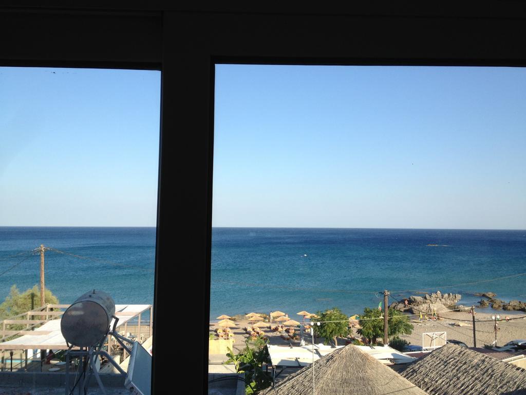 Saint Konstantin Beach Apartments Stegna Chambre photo